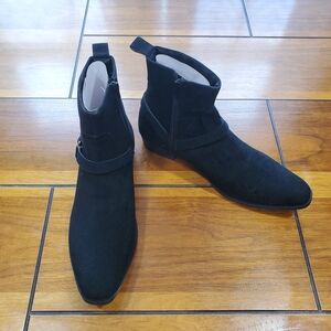Men's Black Suede Buckle Boots